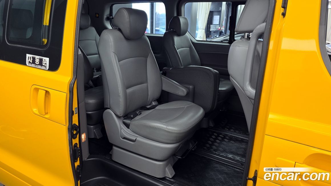 Hyundai Starex 2018