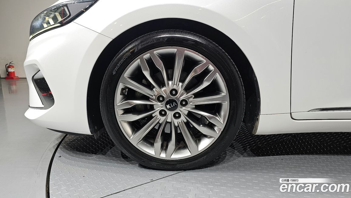 Kia K7 2020