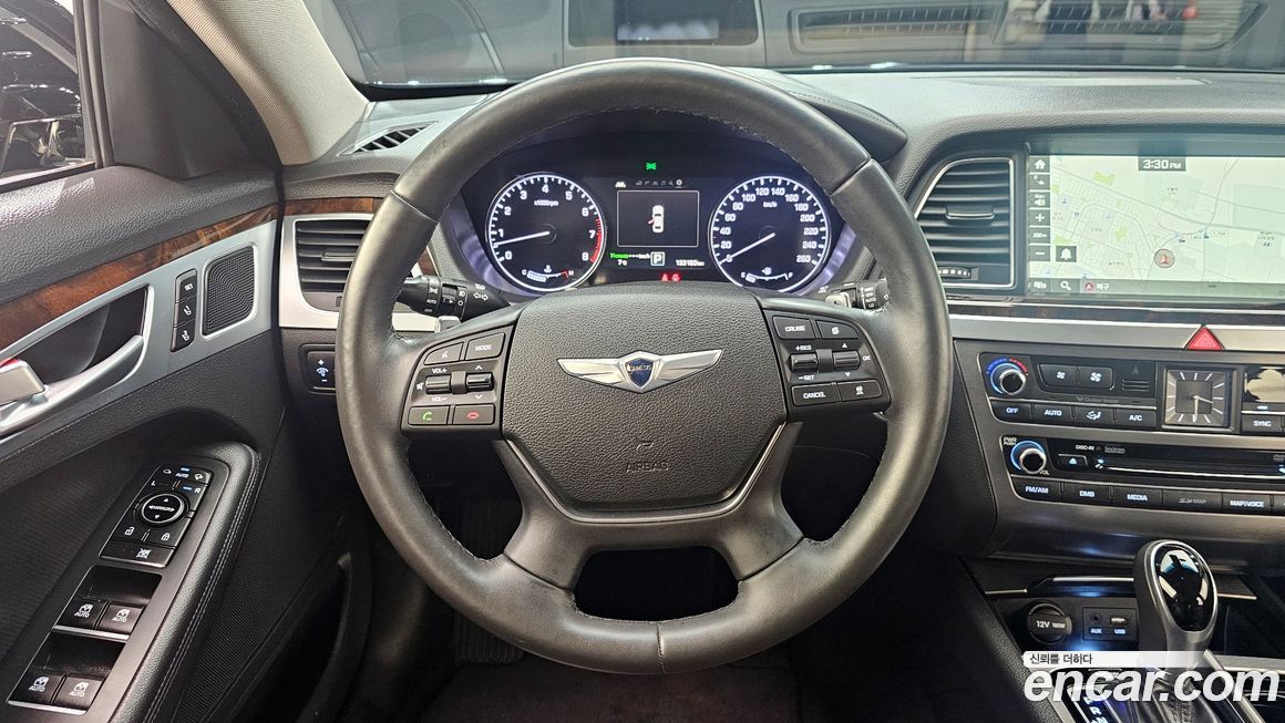 Hyundai Genesis 2014