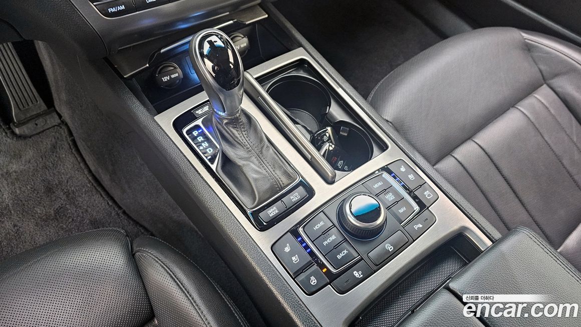 Hyundai Genesis 2014