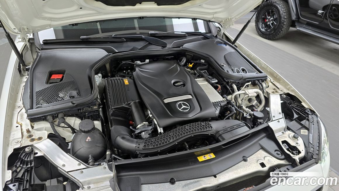Mercedes-Benz E-Class 2018