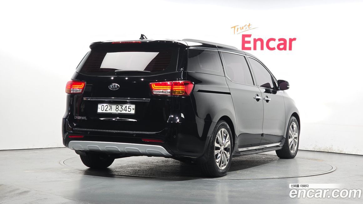 Kia Canival 2017