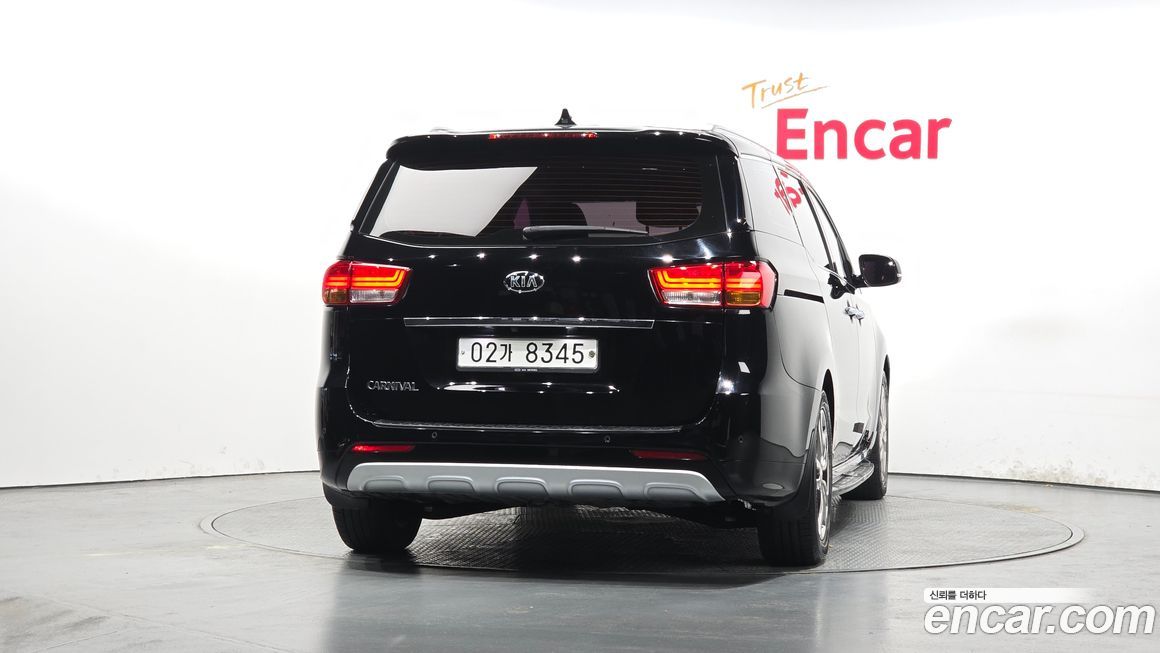 Kia Canival 2017