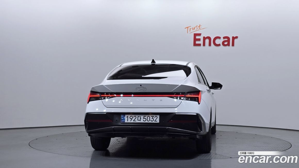 Hyundai AVANTE 2024