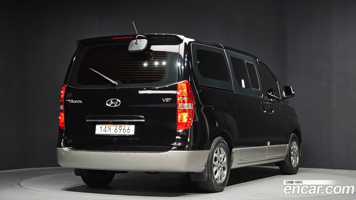 Hyundai Starex 2019