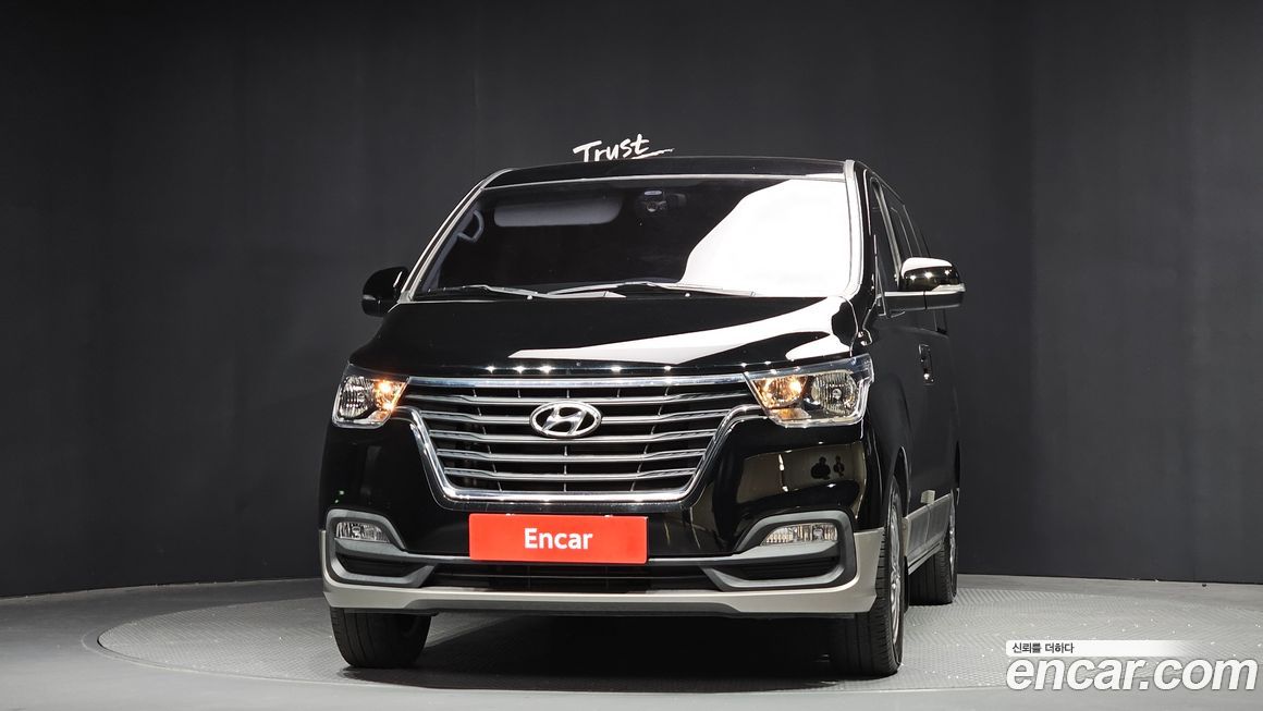Hyundai Starex 2019
