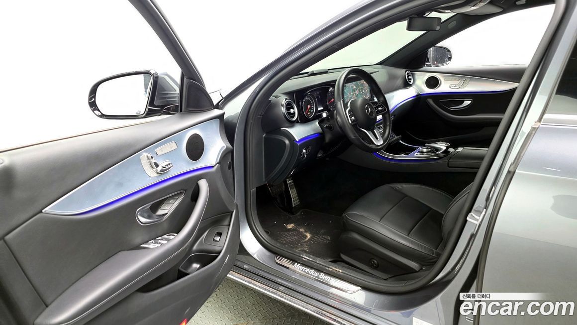 Mercedes-Benz E-Class 2020