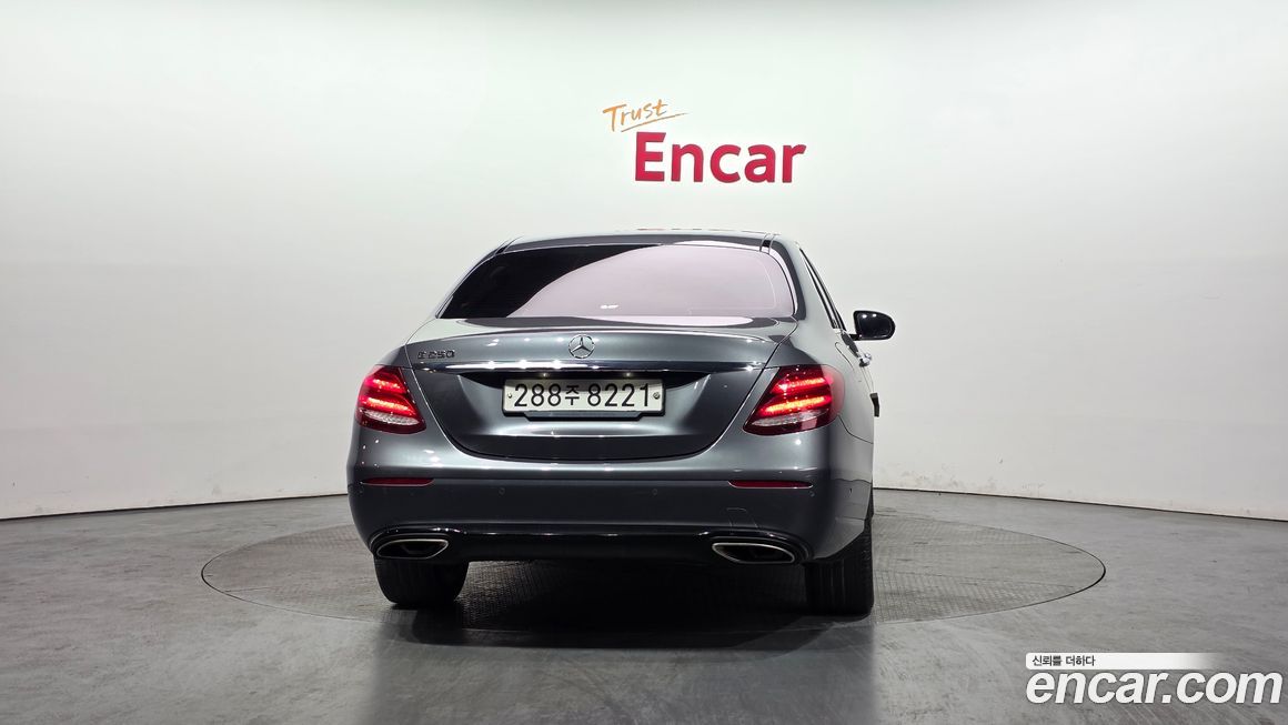 Mercedes-Benz E-Class 2020