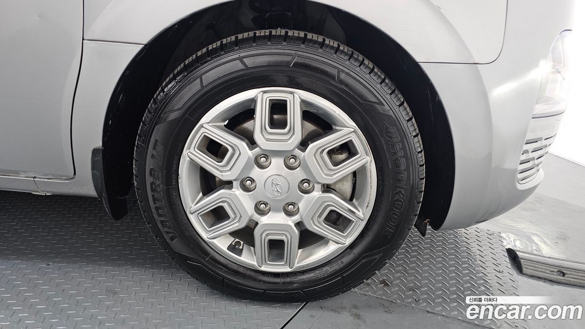 Hyundai Staria 2022