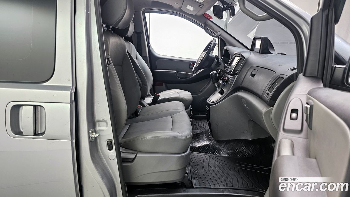 Hyundai Starex 2020