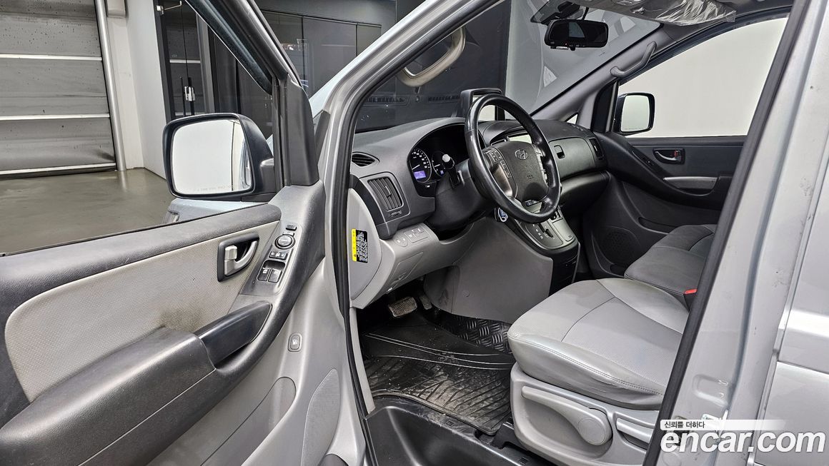 Hyundai Starex 2020