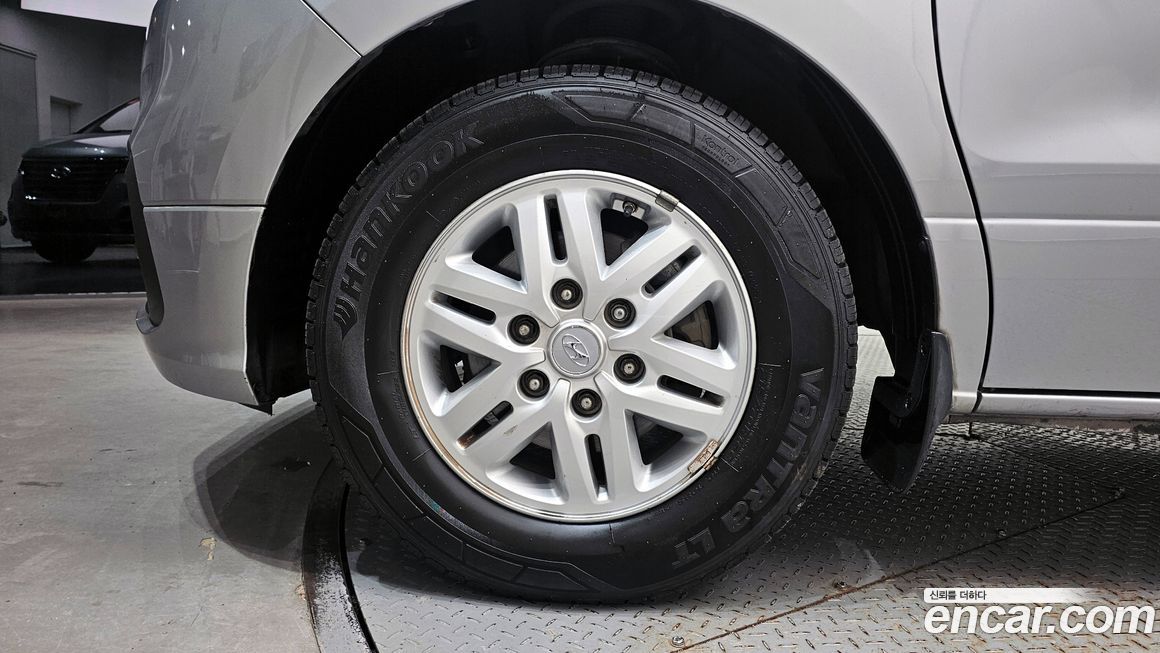 Hyundai Starex 2020