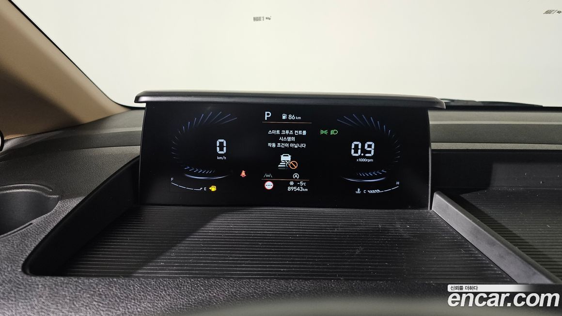 Hyundai Staria 2022