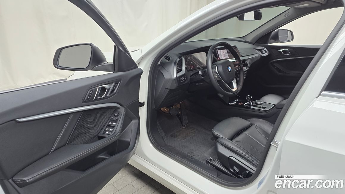 BMW 1-Series 2022