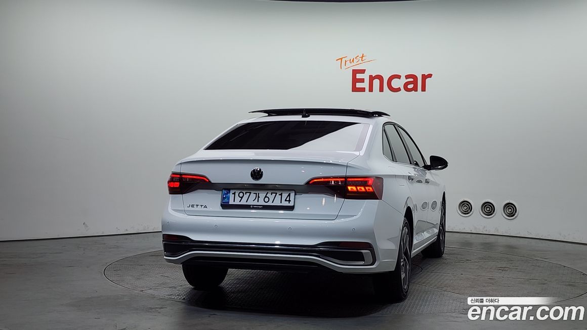 Volkswagen Jetta 2024