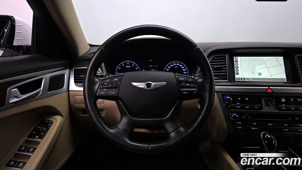 Hyundai Genesis 2016