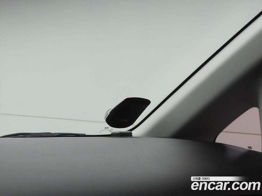 Hyundai Staria 2024