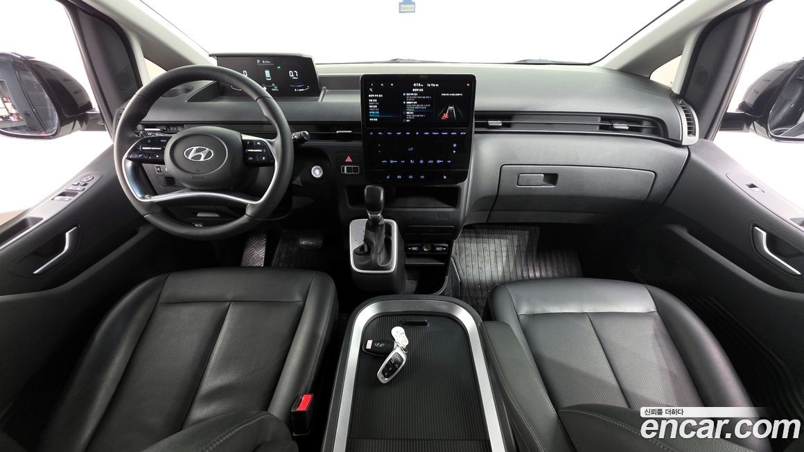 Hyundai Staria 2022