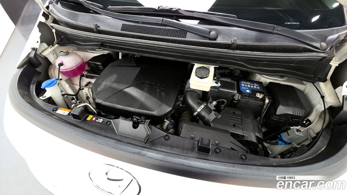 Hyundai Staria 2022