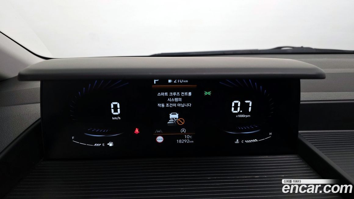 Hyundai Staria 2022