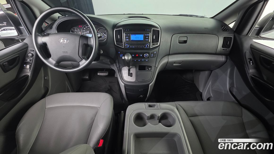 Hyundai Starex 2019