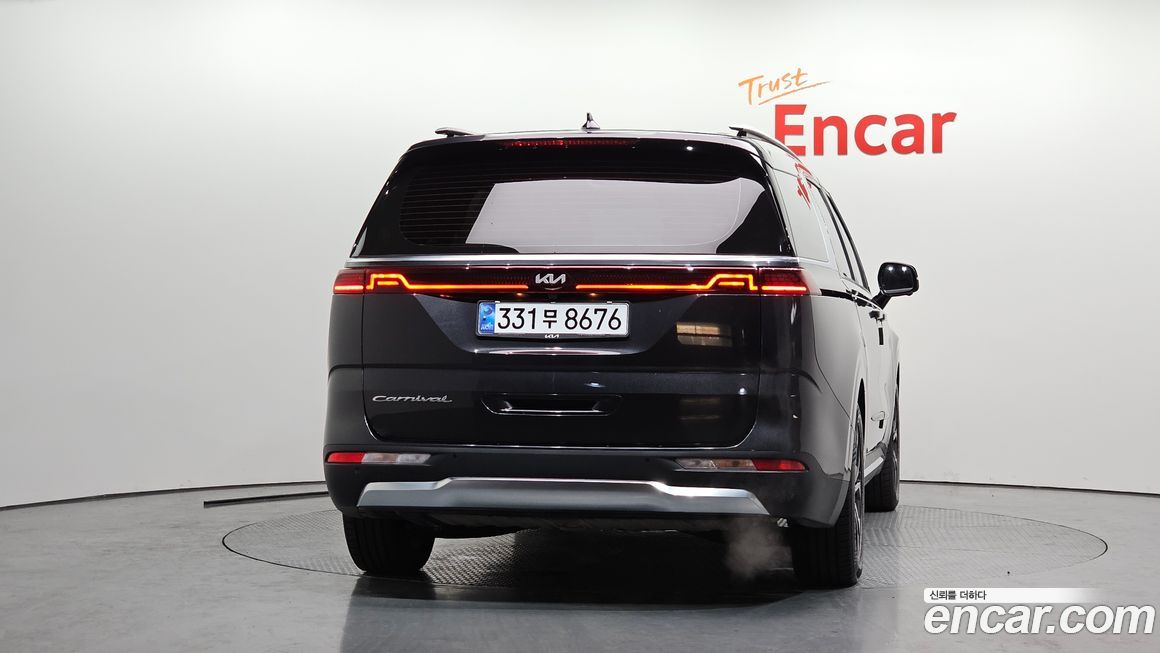 Kia Canival 2021