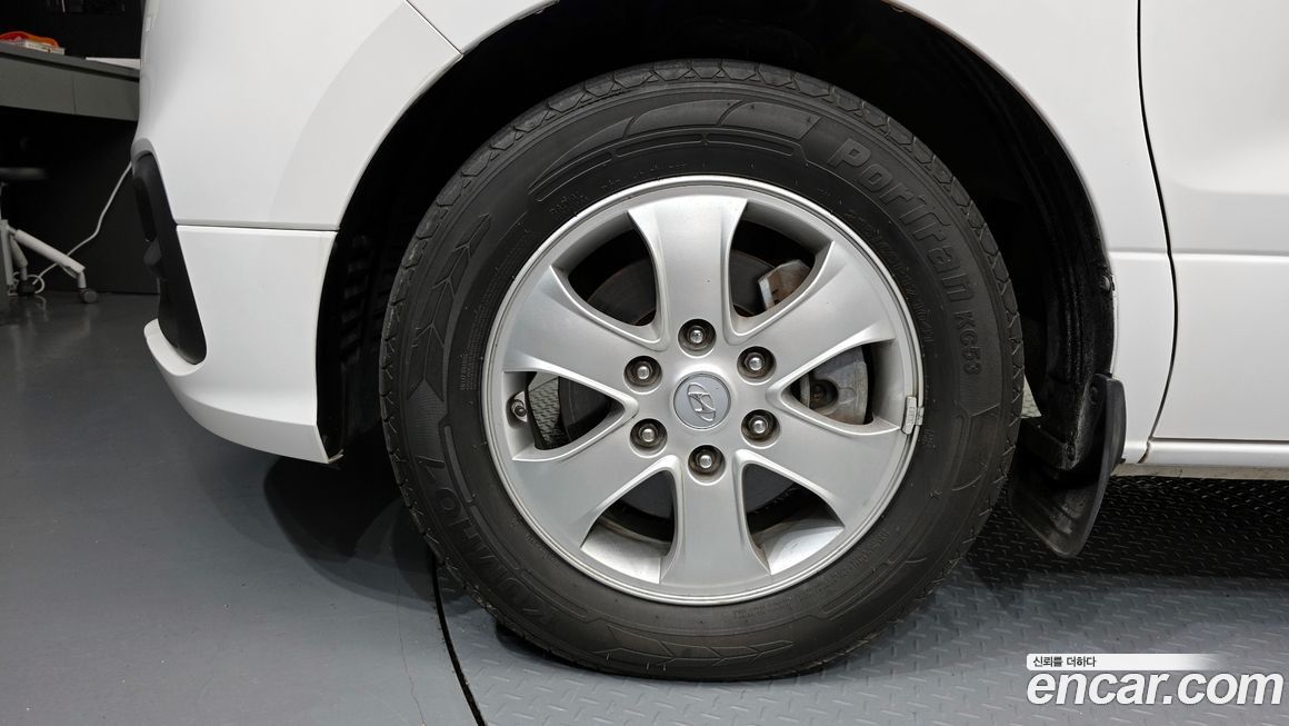 Hyundai Starex 2019