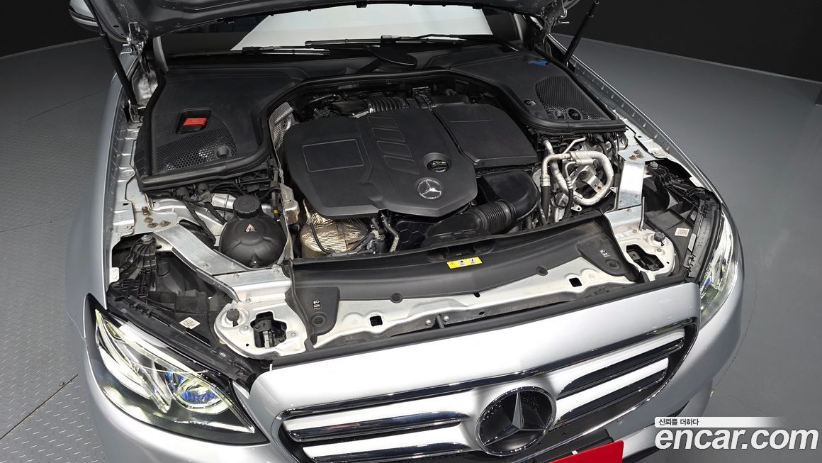 Mercedes-Benz E-Class 2020