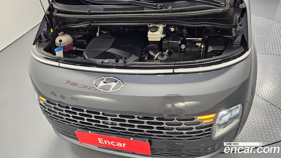 Hyundai Staria 2022