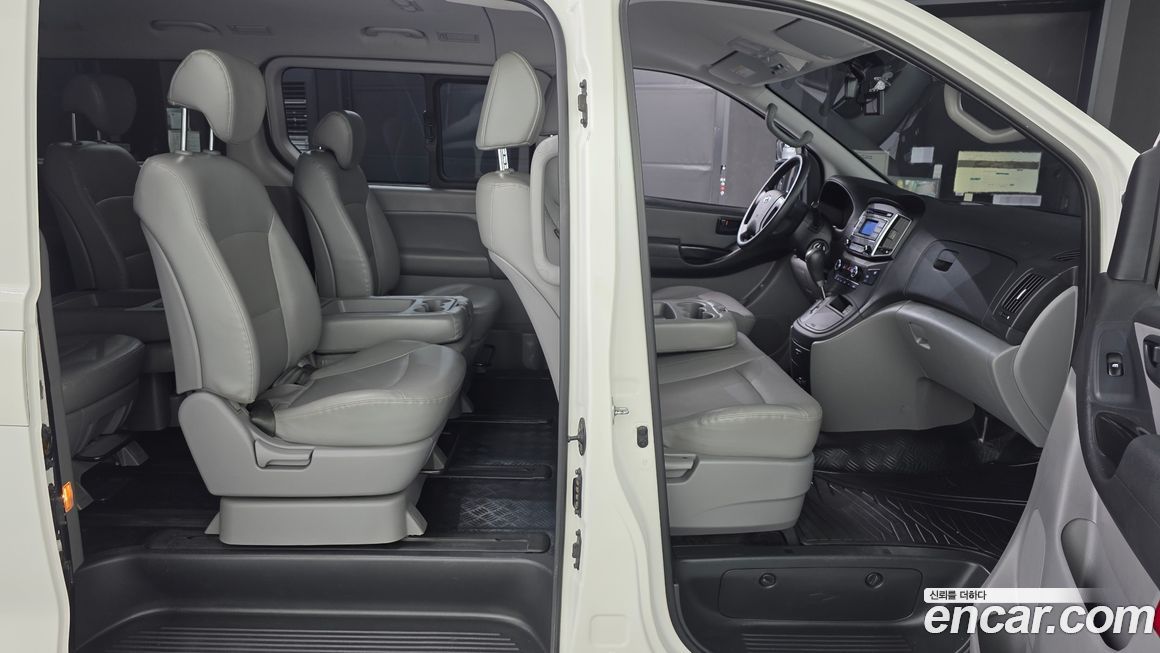 Hyundai Starex 2019