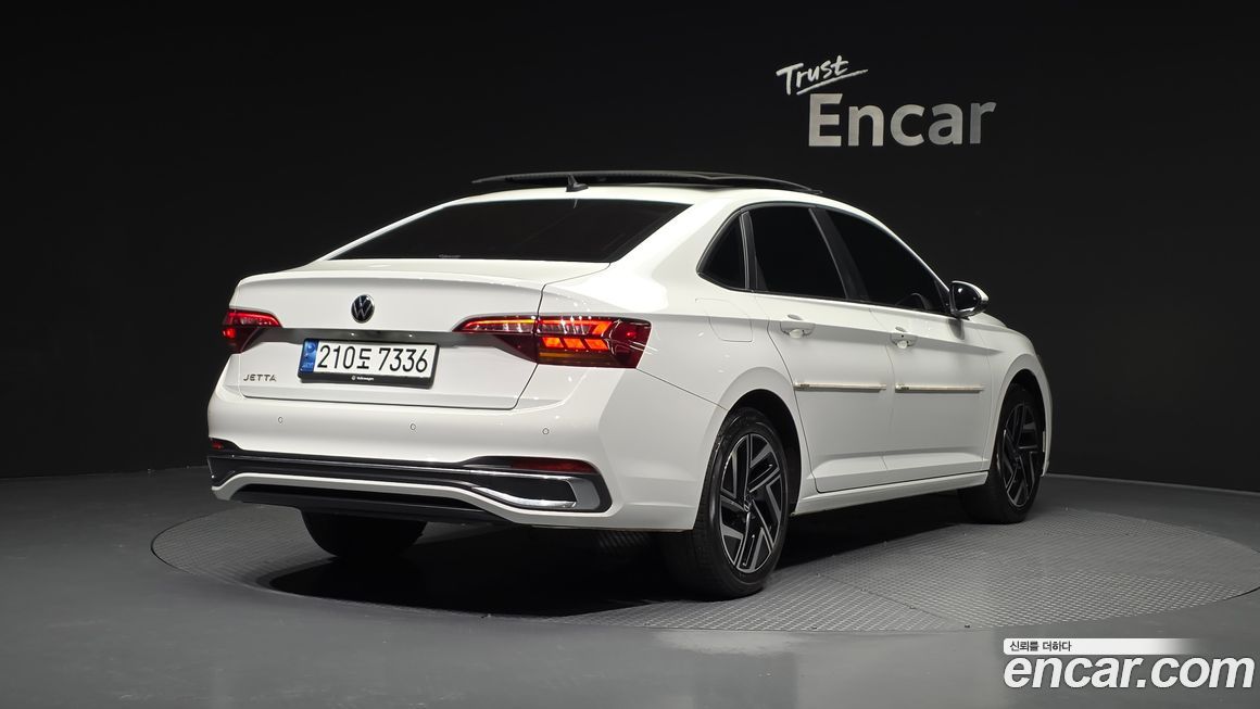 Volkswagen Jetta 2023