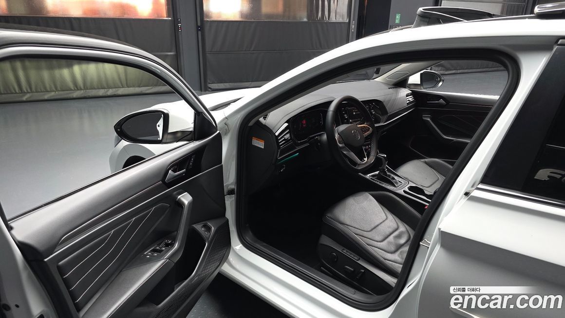 Volkswagen Jetta 2023