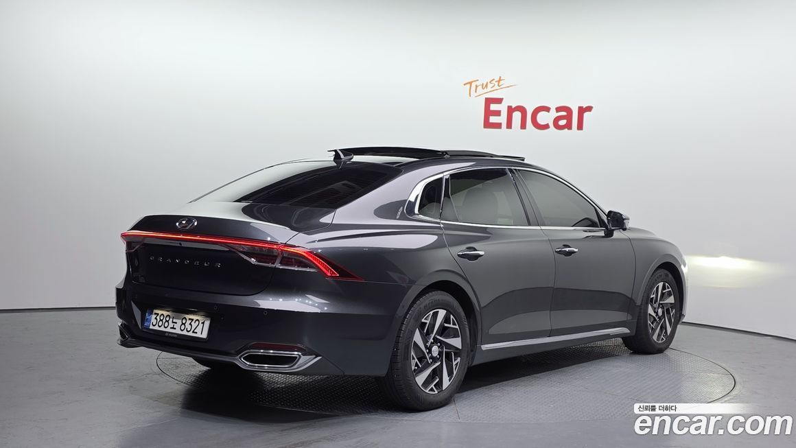 Hyundai Grandeur 2020