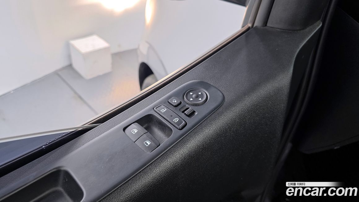 Hyundai Staria 2023