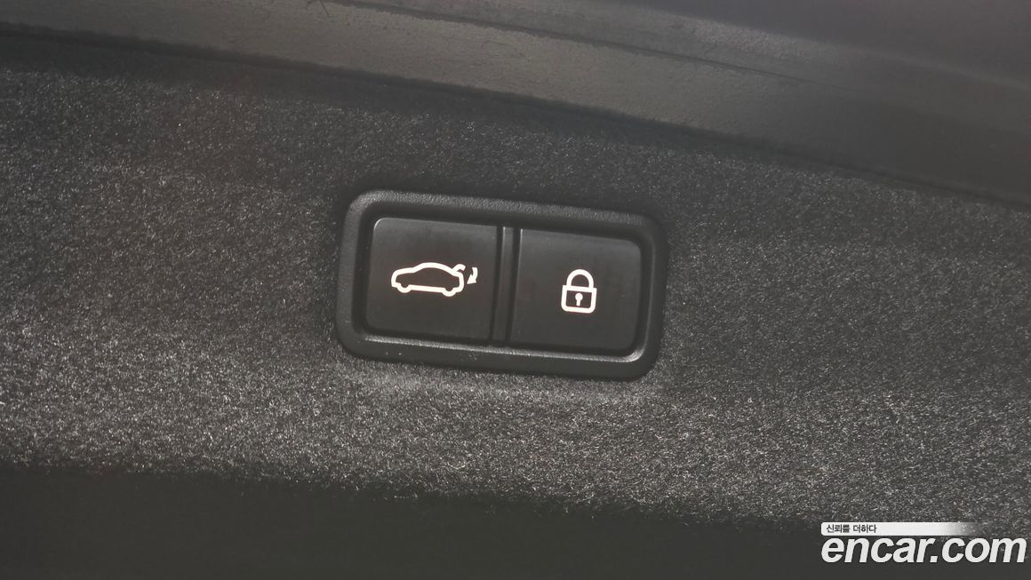 Genesis G90 2021
