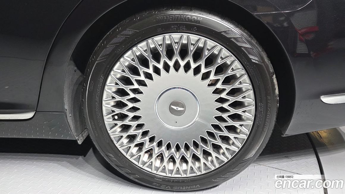 Genesis G90 2021
