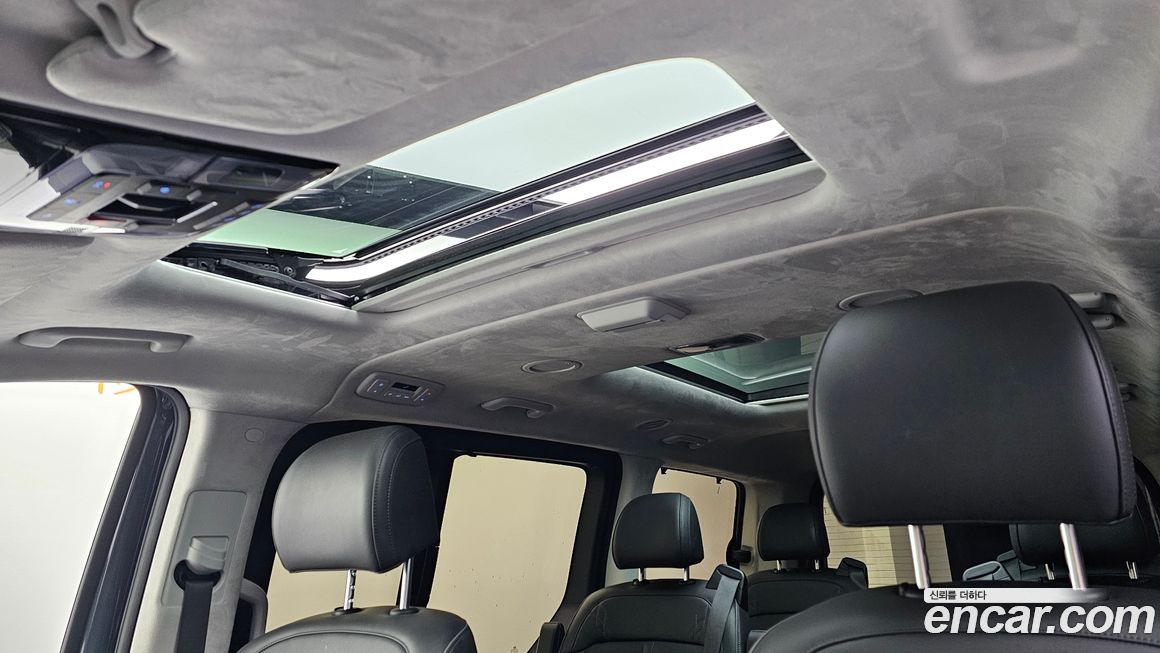 Hyundai Staria 2025