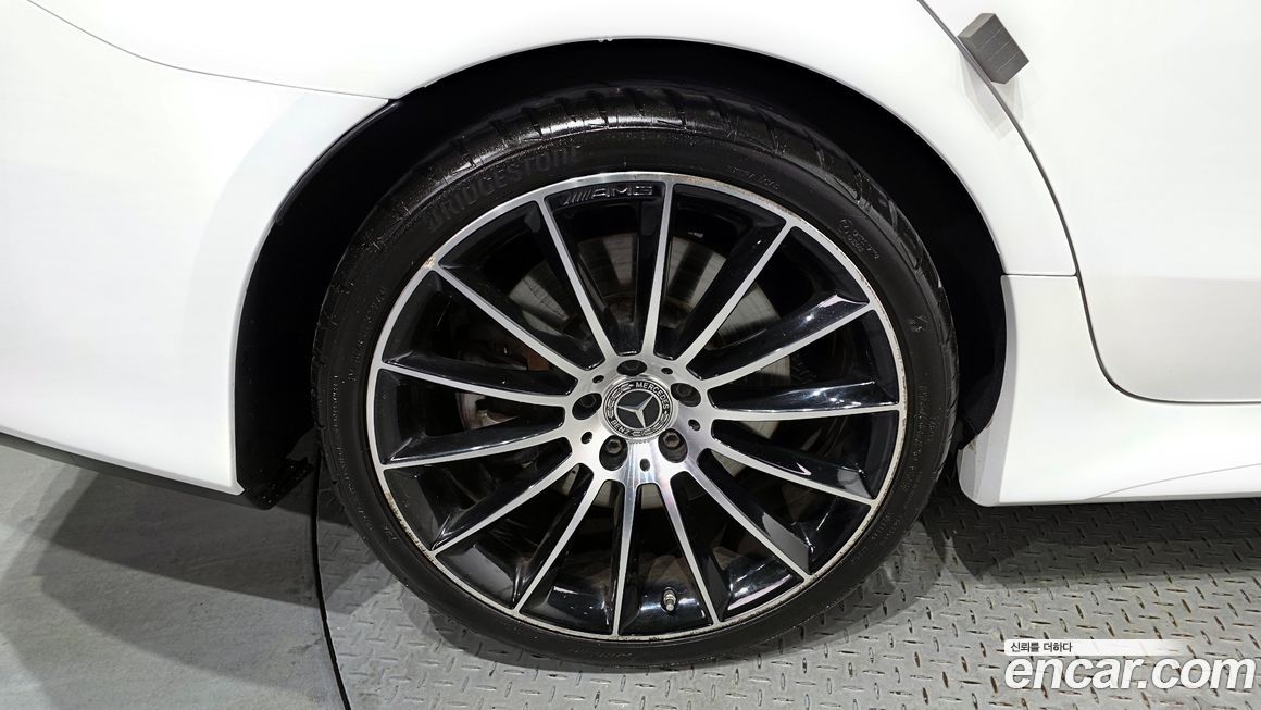 Mercedes-Benz CLS-Class 2021