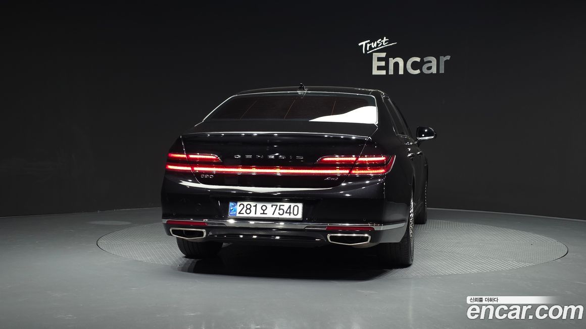 Genesis G90 2021