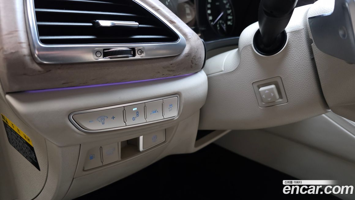 Genesis G90 2021