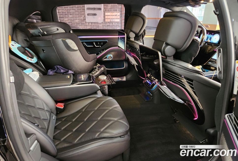 Mercedes-Benz S-Class 2024