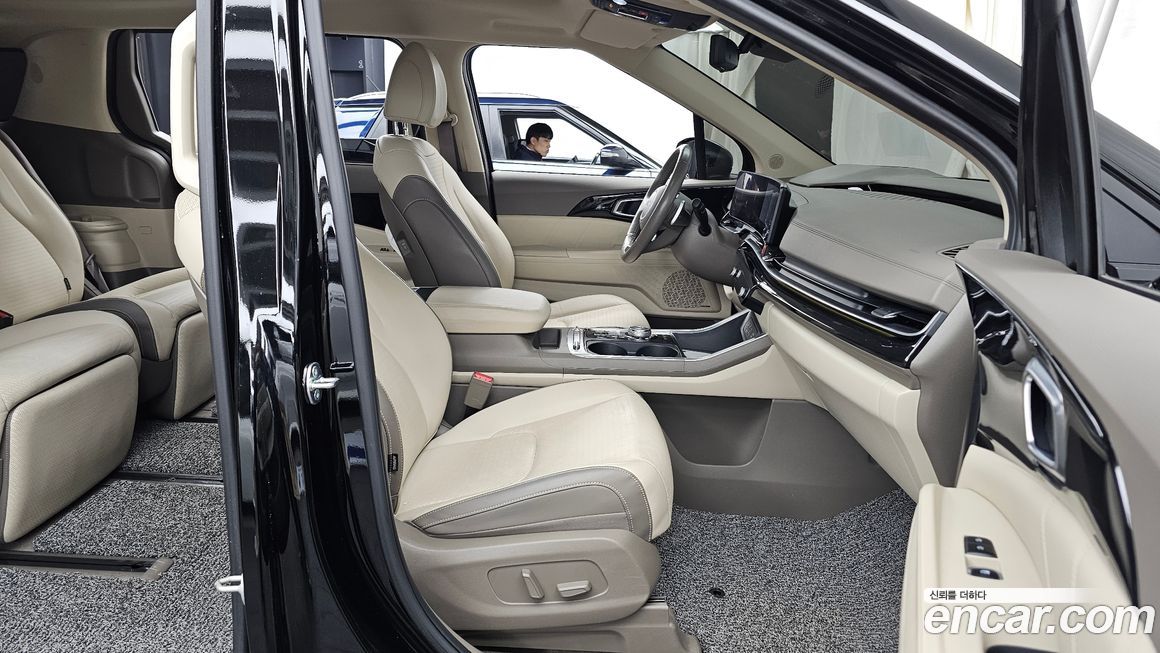 Kia Canival 2025