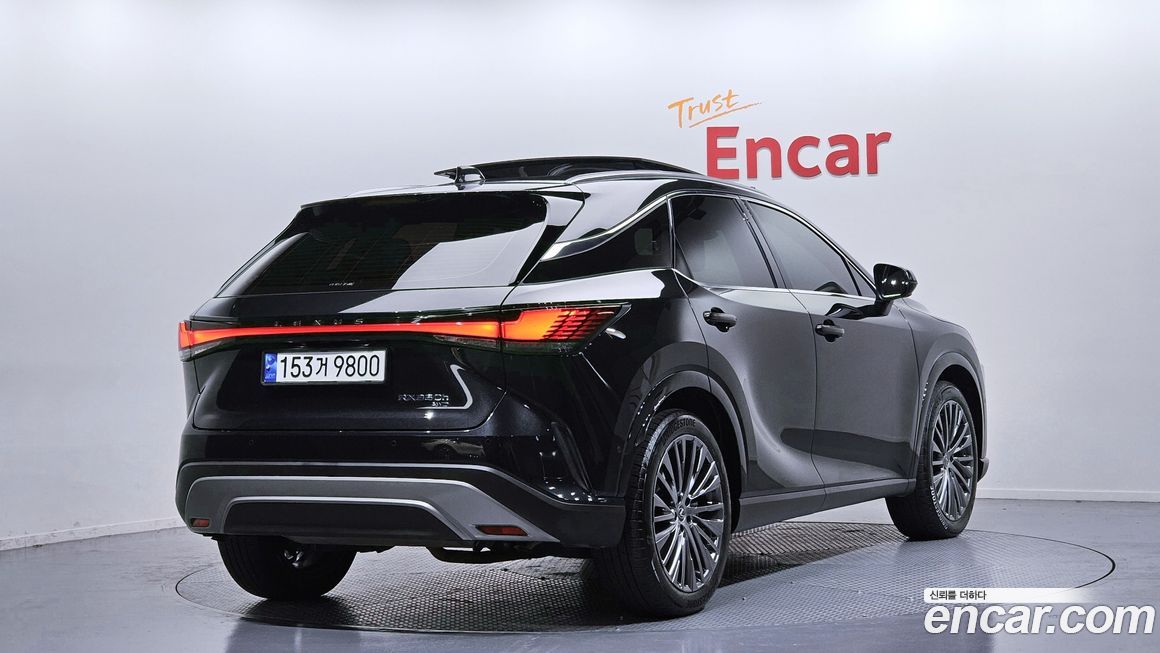 Lexus RX 2023