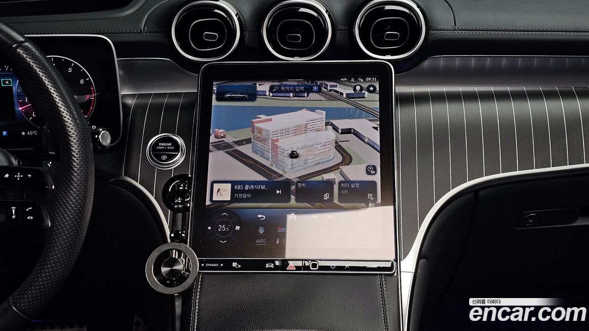 Mercedes-Benz GLC-Class 2024