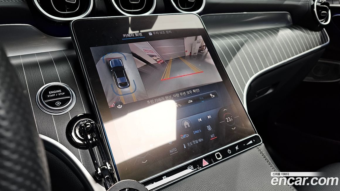 Mercedes-Benz GLC-Class 2024