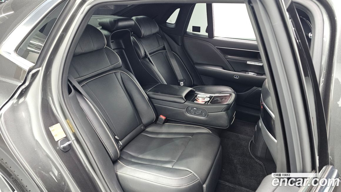 Genesis G90 2022