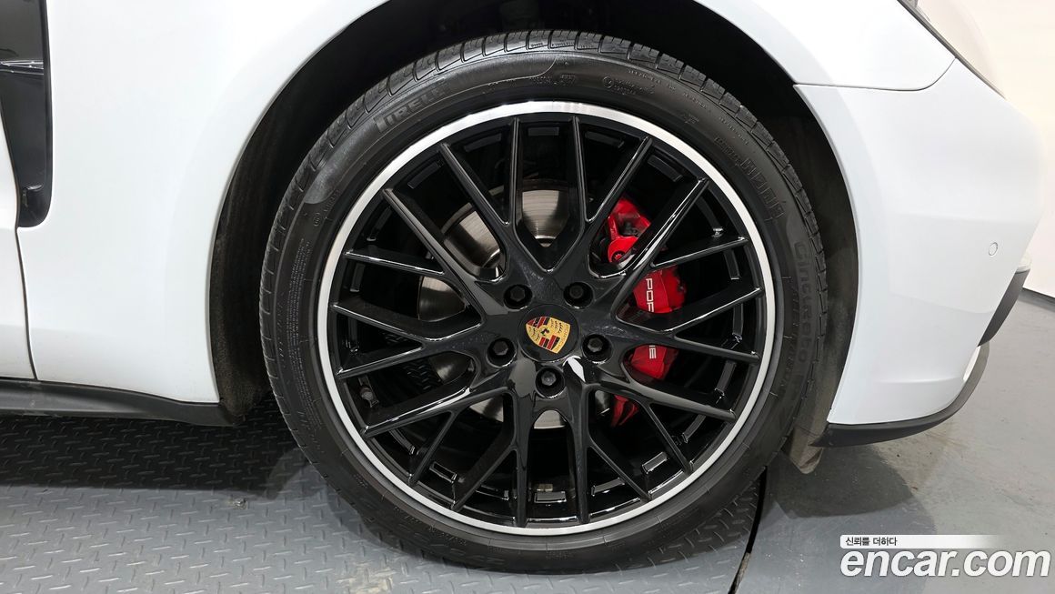 Porsche Panamera 2020