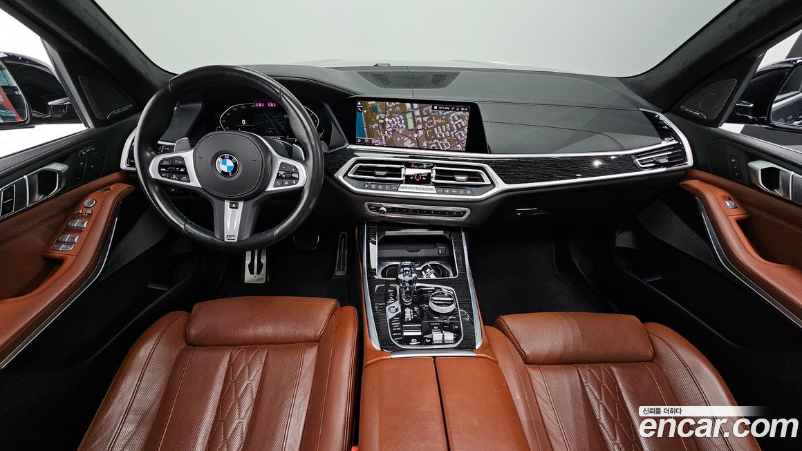 BMW X7 2021