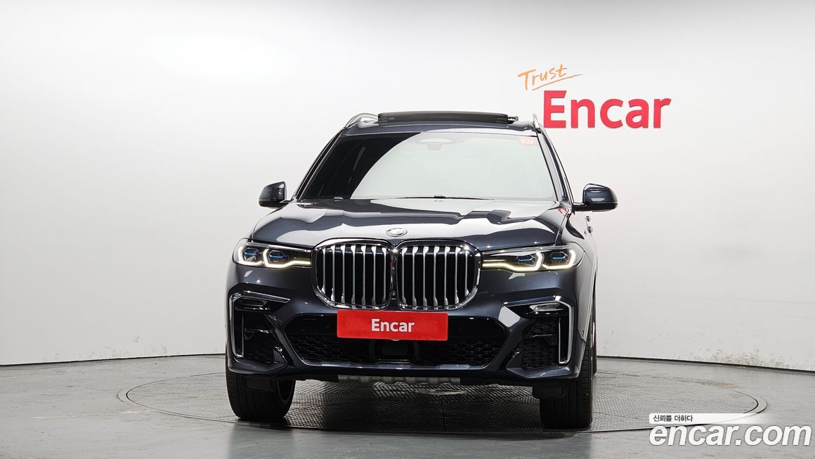 BMW X7 2021