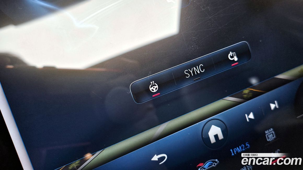 Mercedes-Benz GLC-Class 2024